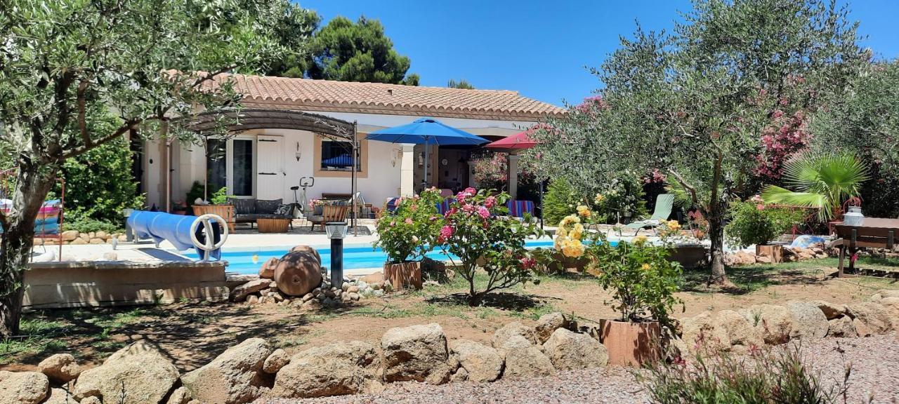 Bed and Breakfast Fenetre Sur Les Alpilles Saint-Martin-de-Crau Zewnętrze zdjęcie